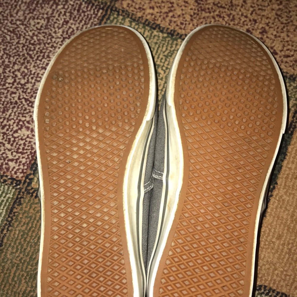 Gray vans - Picture 6 of 7
